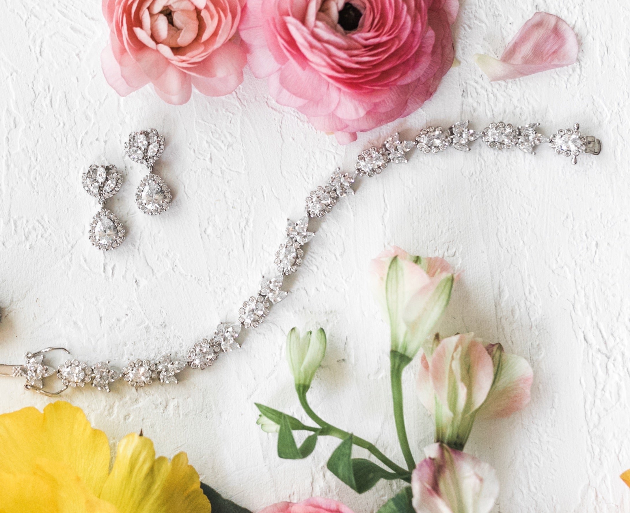 Chiesa Bracelet and Carese Earrings