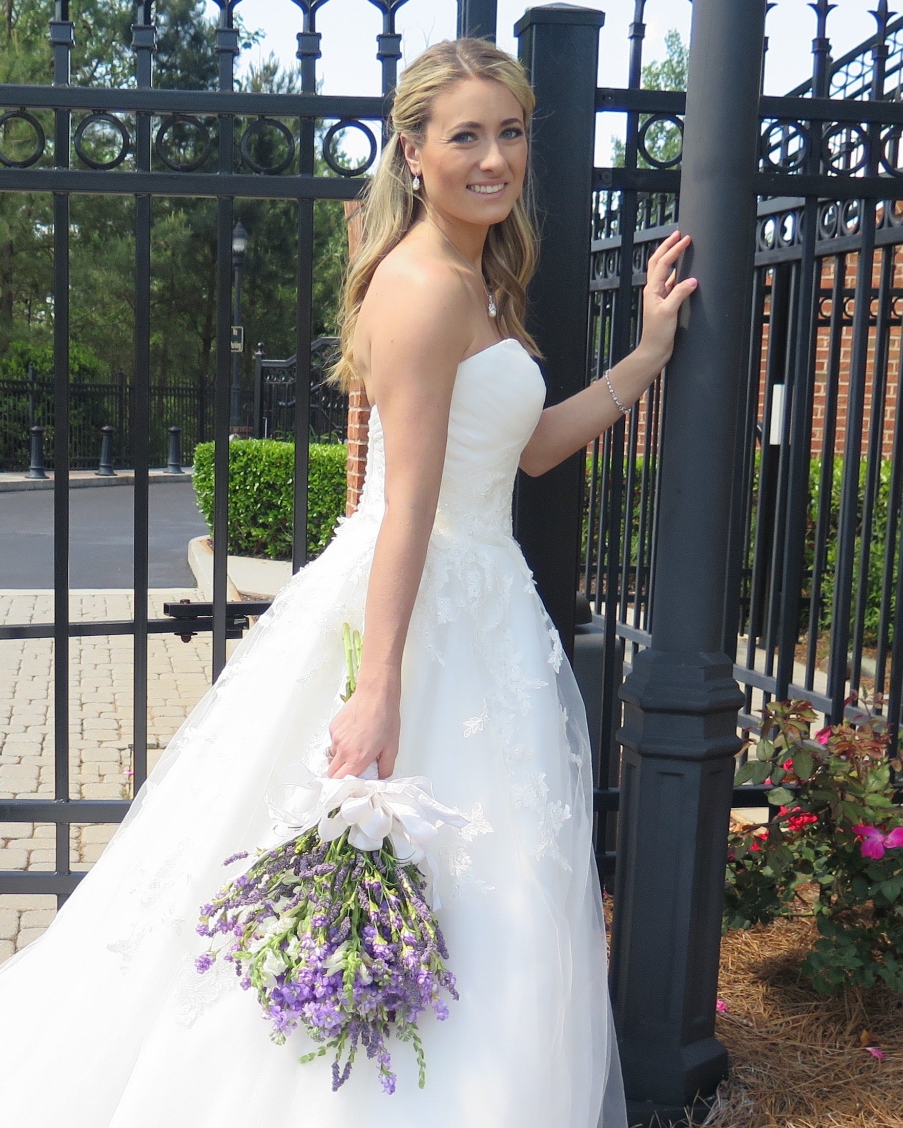 Ettiene Earring and Pendant Bridal Set on Model Lauren P.
