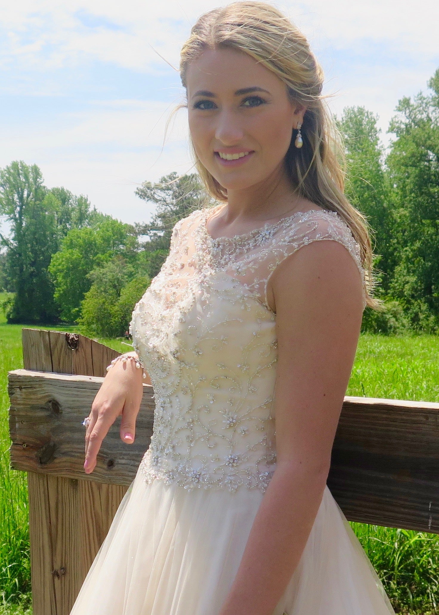 Felina Earring and Bracelet on Model