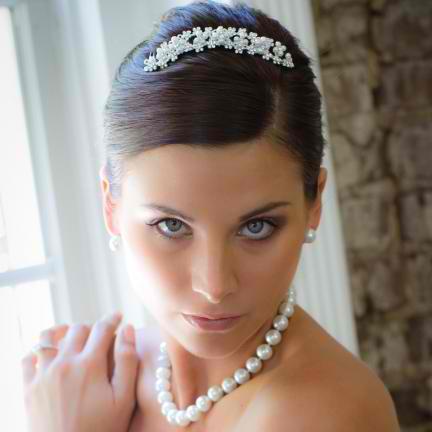 Miranda Pearl and Crystal Hair Comb Model Image
