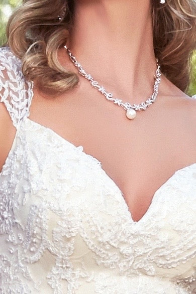 Silvia Necklace on Model | Anna Bellagio