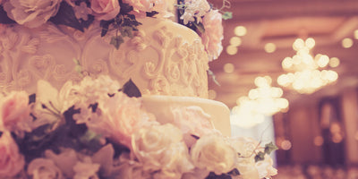 CAN WEDDING CAKE BE FROZEN?