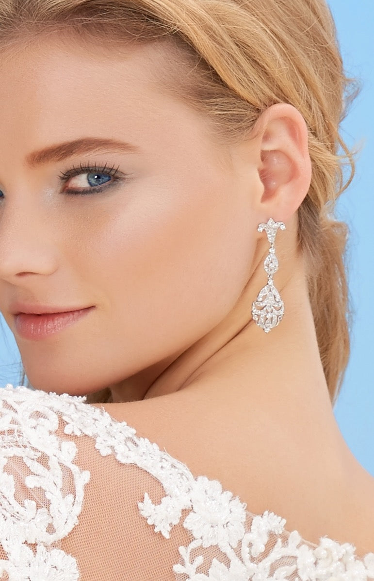 Vintage allure drop best sale earrings