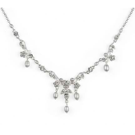 Sabella Freshwater Pearl Necklace and Earring Set 